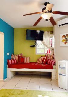 Villa Esmeralda Peaceful 4BD BA Beach Home with Pool in Playa Laguna - Sosúa - 1