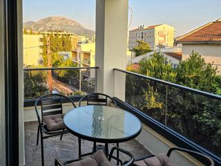 ND Apartments - Bar - 6
