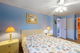 Thunder Island 107C - 4