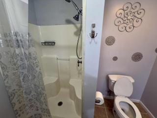 Charming Townhouse Near Lake - Guntersville - 7