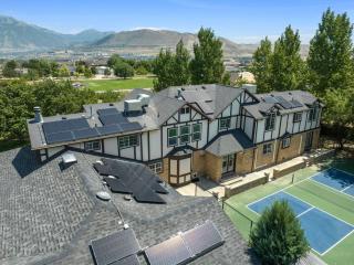 Luxurious Mansion w Orchard|Double Pickleball |Spa - Riverton - 7