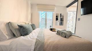 Santa Elvira Apartments - 9