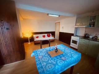 Cozy Home - - 2