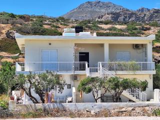 Dr Nikos House - 8