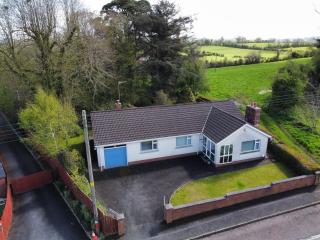 Wren Cottage - - 0