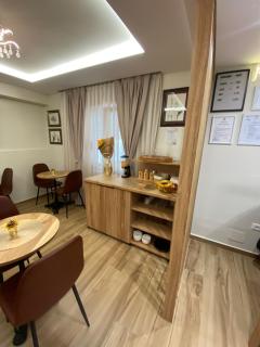 Tirana Hotel Petite Maison Hermes - Tirana - 9