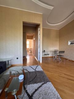 Nizami street Central Apartment near Boulevard & Hilton by BakuPrimeApart - 7