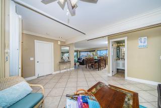 Ocean Vista Penthouse 2 BRAND NEW LISTING! - 4