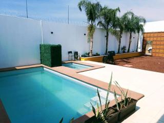 Los Laureles - 0