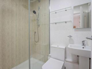 3 Bed in Yarmouth 94802 - Shalfleet - 1