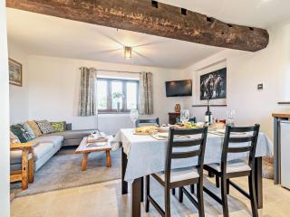 2 Bed in Taunton 93581 - - 9