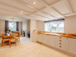 4 Bed in Welshpool 89012 - Llanfair Caereinion - 6