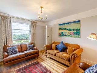 4 Bed in Welshpool 89012 - Llanfair Caereinion - 1