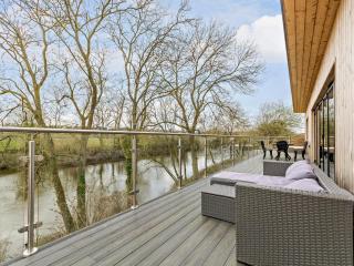 4 bed property in Worcester 91592 - Worcester - 0