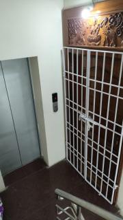 Comfy home, 3 bedroom, 2 attached bathroom, large hall, kitchen, first floor, lift, covered car park - Chennai - 5
