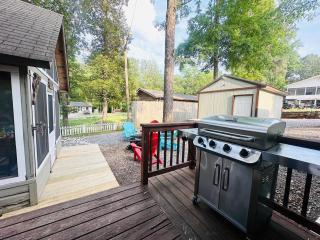 Float On Inn, Cabin at Kentucky Lake! Pet-Friendly - Springville - 2