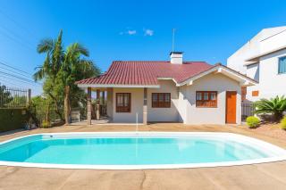 Casa com Piscina Gigante, Lareira e Churrasqueira - Campo Bom - 0
