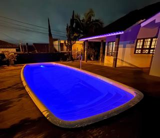 Casa com Piscina Gigante, Lareira e Churrasqueira - Campo Bom - 8