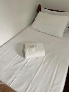 Quarto triplo em Casa confortável - Petrópolis RJ - Anfitrião mora no local - Petrópolis - 2