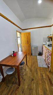 Queens Inn, Queen Elizabeth 1 Apartment - Pacific Harbour - 1