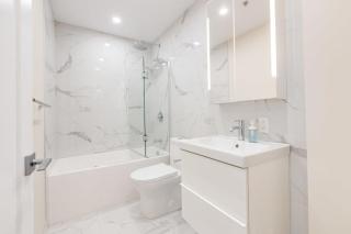 Brand New 2 BR with SofaBed and Roof Top in MTL -31 - Montréal - 3