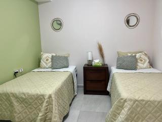 Modern Oceanfront Retreat 2BD 2BDR Wifi Pool - Veracruz - 4