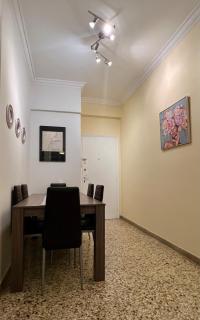 Yiayias home - Retro tranquility near Syntagma - 2
