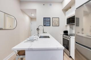 New Studio with SmartTV and RoofTop in MTL -27 - Montréal - 4