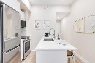 Brand New Studio with Smart TV & RoofTop in MTL -37 - Montréal - 4