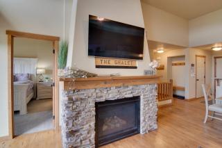 Winter Park Chalet with Hot Tub and Free Shuttle! - Fraser - 1