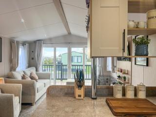 Apricus Lodge - Ashbourne - 6