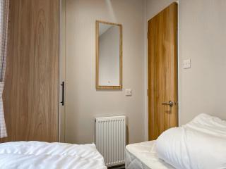 Apricus Lodge - Ashbourne - 1
