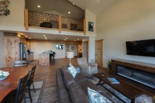 Townhome next to Clubhouse in Exclusive Eagle Bend - The Glacier - Bigfork - 3
