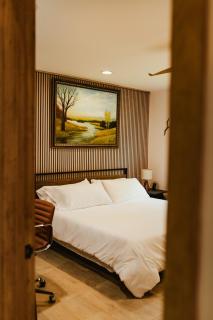 Driftless Cabin - Sauna, Firepit, BBQ - 1