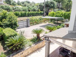 Villa Nirvana - Sea View Maisonette in Roda, Offering Tranquility and Comfort on the Enchanting Northern Coast of Corfu - Litherés - 4