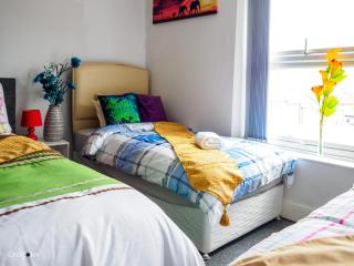 Bucknall Lodge Hanley Family Room 4 - Stoke on Trent - 9