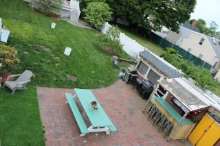 Witch City Retreat with Tiki Bar in Downtown Salem - Salem - 2