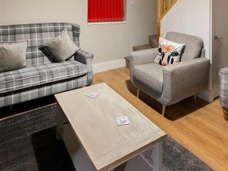 The Lodge At Owstwick Hall - - 9