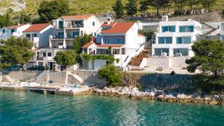 Seaside family friendly house with a swimming pool Sparadici, Sibenik - 24200 - Šibenik - 8