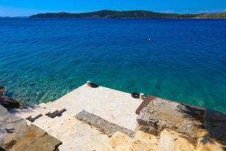 Seaside family friendly house with a swimming pool Sparadici, Sibenik - 24200 - Šibenik - 6