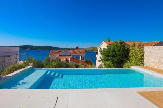 Seaside family friendly house with a swimming pool Sparadici, Sibenik - 24200 - Šibenik - 3