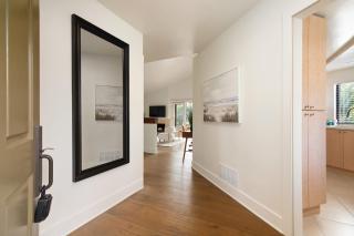 La Jolla Hillside Views and Coastal Comfort - 5