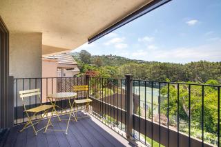 La Jolla Hillside Views and Coastal Comfort - 7