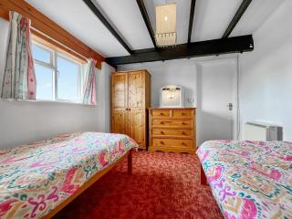 Tarrant Cottage -14557 - West Orchard - 2