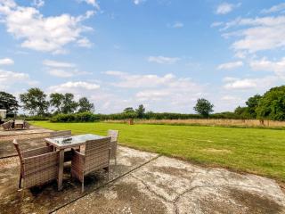 Tarrant Cottage -14557 - West Orchard - 1