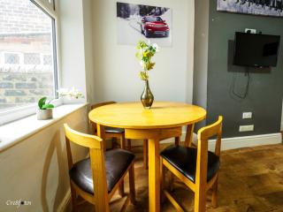 Bucknall Lodge Hanley Family Room 3 - Stoke on Trent - 9