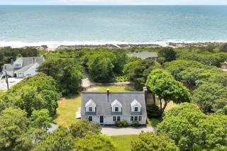 5-Bedroom Scraggy Neck Retreat, Dogs Allowed - Cataumet - 0