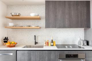 Luxe High Rise near DT Austin w Views Rooftop Pool Gym Luxe Amenities - Austin - 4