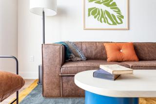 Luxe High Rise near DT Austin w Views Rooftop Pool Gym Luxe Amenities - Austin - 1