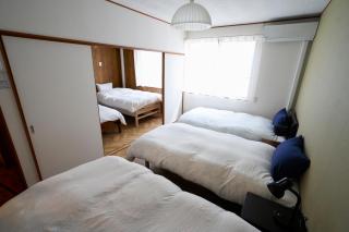 Reserved for 10 people 1 minute walk to the beach 6 minutes to Hase Station 12 minutes to the Great Buddha 最大10名様 徒歩で海1分 ｺﾝﾋﾞﾆ30秒 長谷駅6分 極楽寺駅6分 大仏12分 貸切一軒家96ｍ2 閑静な古民家 星の井庵 - 8